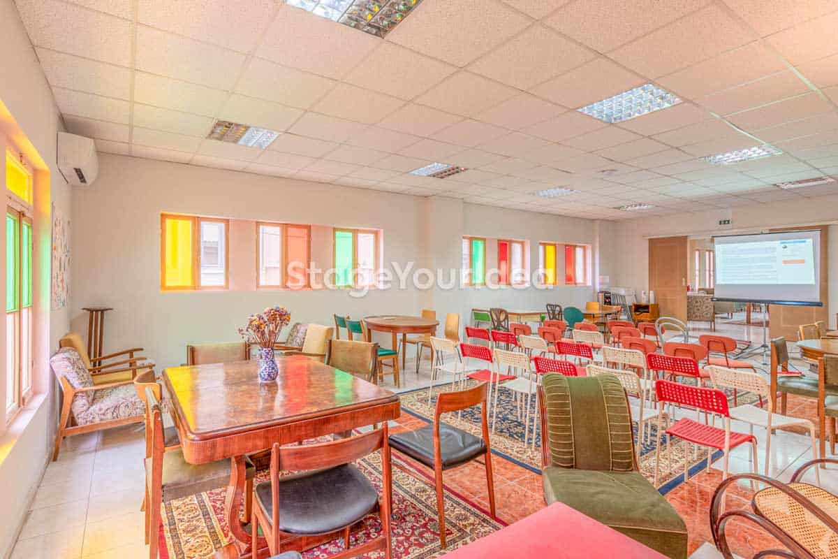 Πολυχώρος με οφέλη διοργάνωσης εναλλακτικού συνεδρίου στη Θεσσαλονίκη